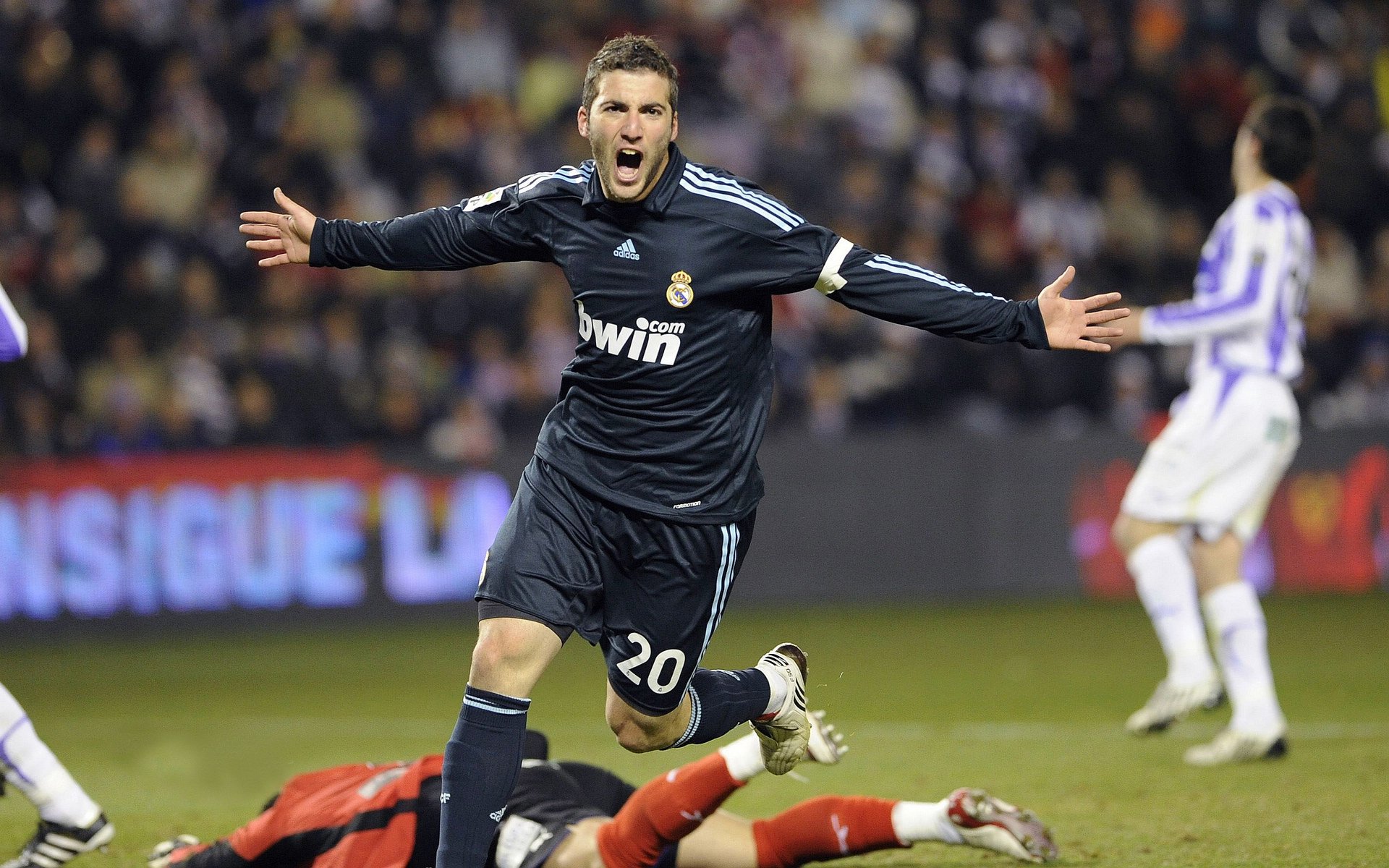 以“智慧体育”理念打造未来国际水准赛事平台，智慧体育产业发展有限公司